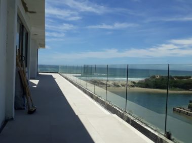 Glass balustrades residential installation