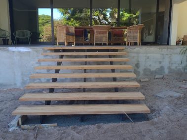Custom staircase for resiential entrance