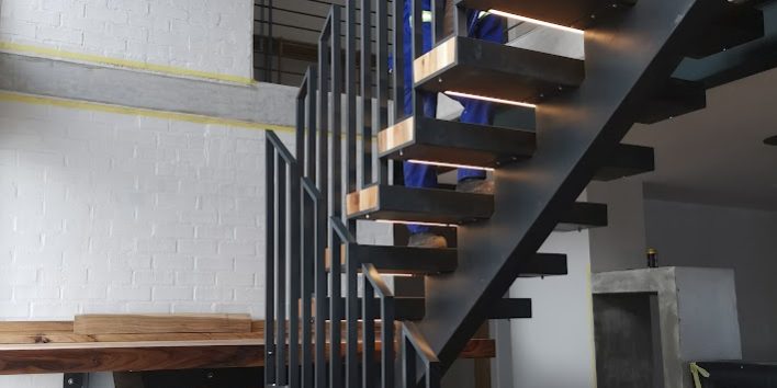 Custom stair case floating