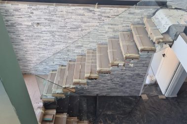 Custom glass stair case installation port elizabeth