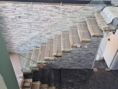 Custom glass stair case installation port elizabeth